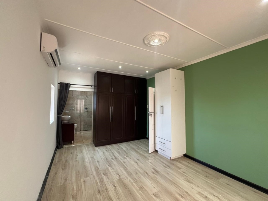 3 Bedroom Property for Sale in Beacon Bay Eastern Cape